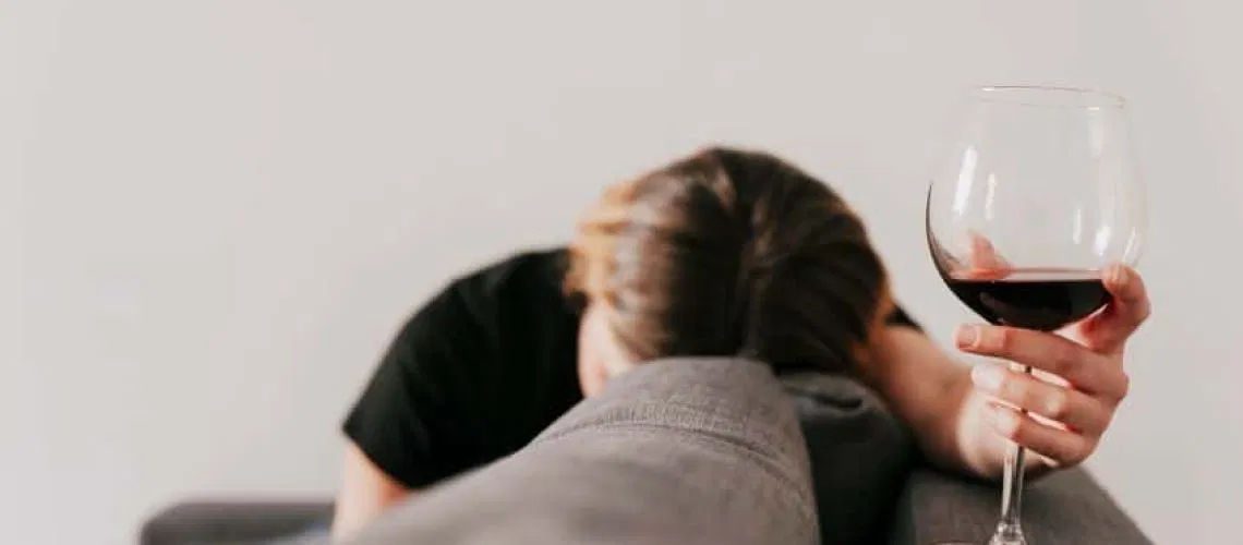 relacion entre alcohol y depresion